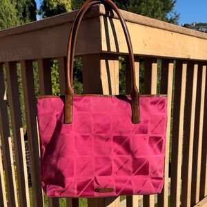 Fuchsia Geometric Tote